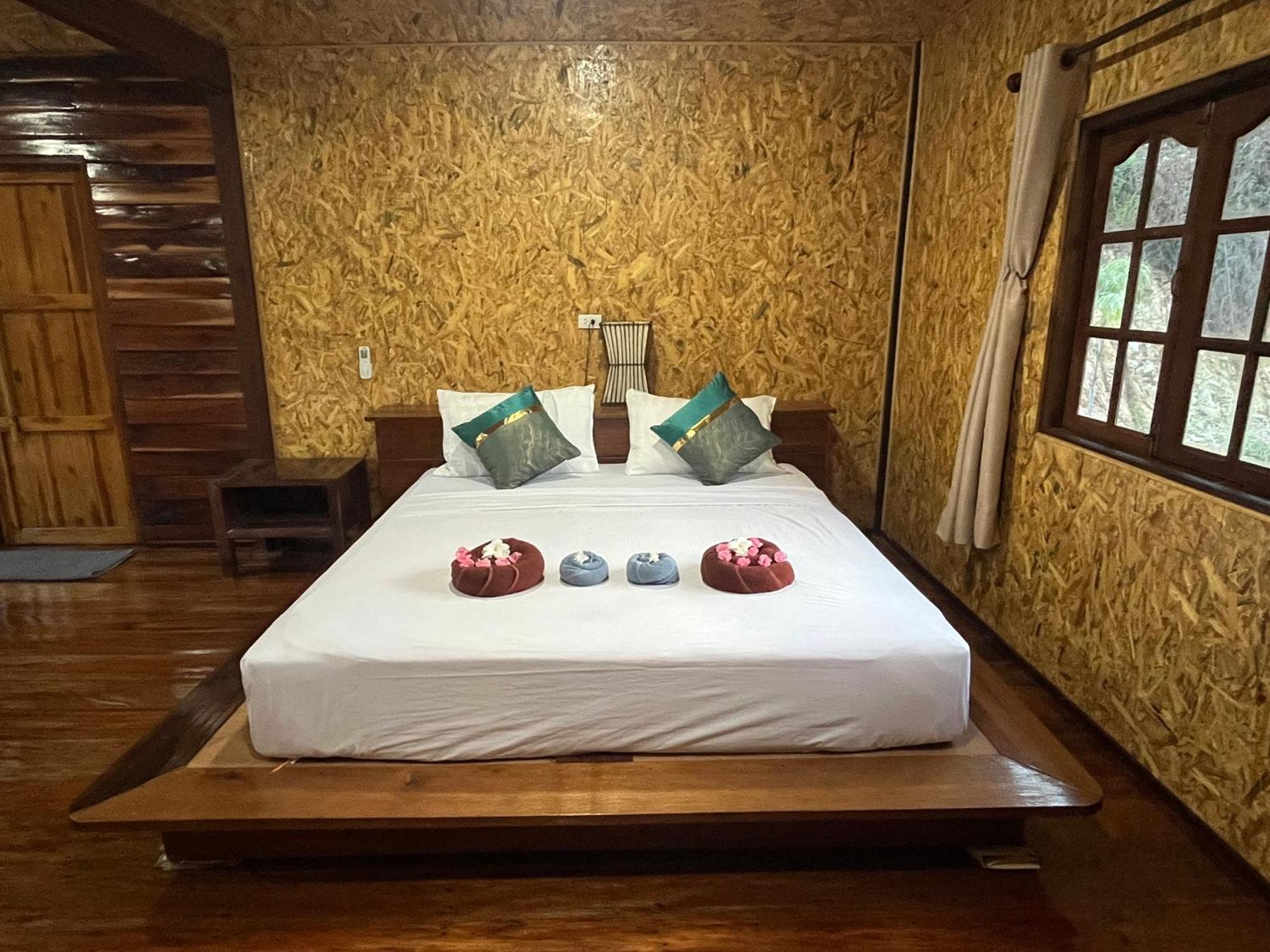 Koh Jum Home Stay Ngoại thất bức ảnh