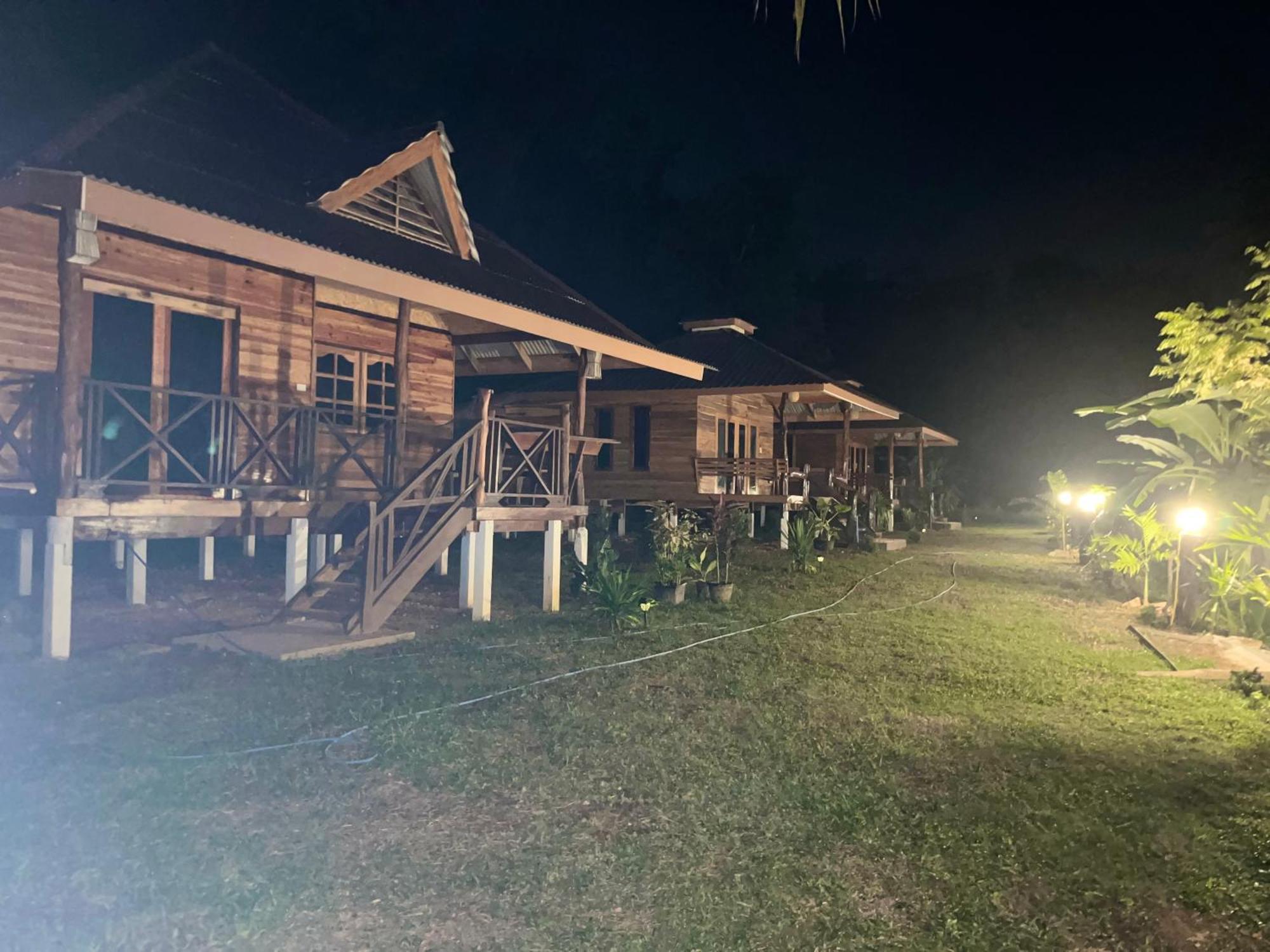 Koh Jum Home Stay Ngoại thất bức ảnh